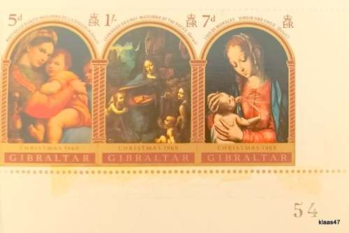 Gibraltar - 1969 - Christmas Set - Se-Tennant Strip - Unused (Numbered corner)