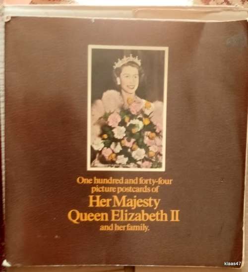 144 Picture Postcards of Her Majesty Queen Elizabeth II and her family. Compiled: Mary Dunkin