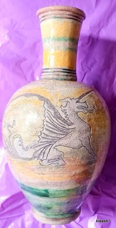 Vase with Dragon design - 32cm High - 55cm Circumfrence - Scratch Signed Sinclair (see pics)