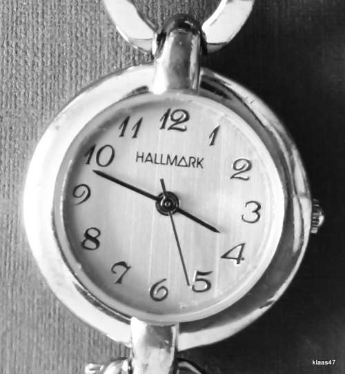 Hallmark - Alloy Collection - Ladies Quartz watch -  New Working and Battery