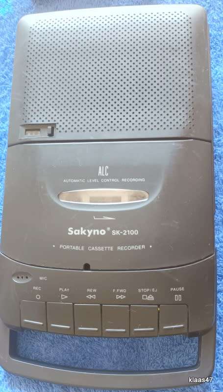 Sakyno - Cassette Tape Recorder - Battery and Mains - Working