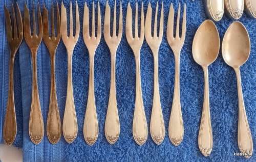 Wellner -  Germany  - 1940`s Silver Plated - Mixed Lot of 24 Pieces Cutlery (Flatware)