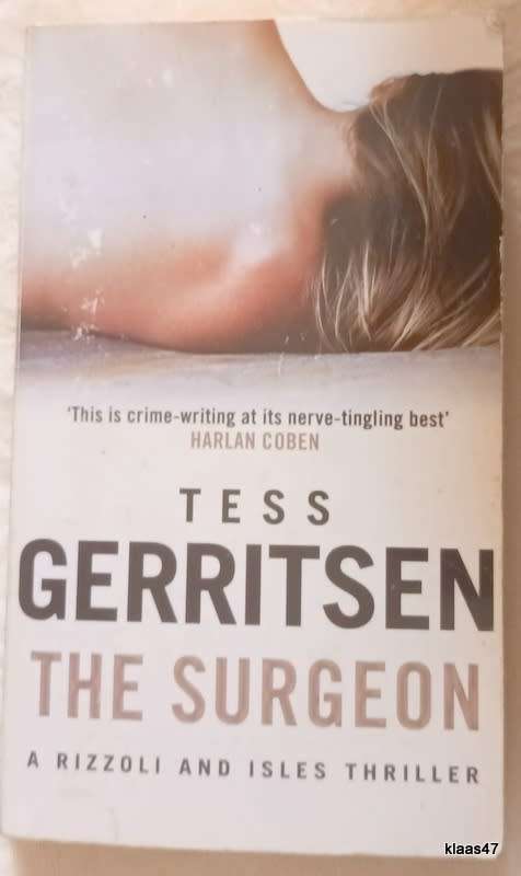 The Surgeon - Tess Gerritsen - Paperback (A Rizzoli and Isles Thriller)