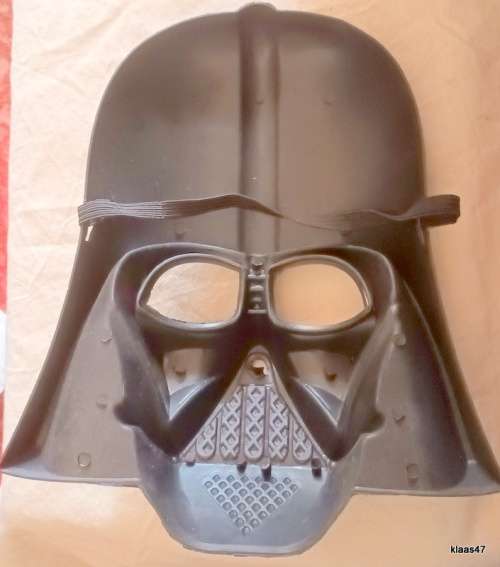 Star Wars - Darth Vader Mask (Plastic) Elastic needs replacing