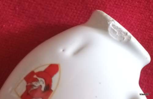 Rugby World Cup 1995 South Africa Tot measure with Small chip on base