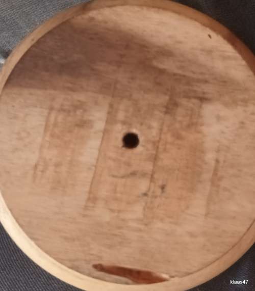 Wooden Pipe Stand (4 Pipes)