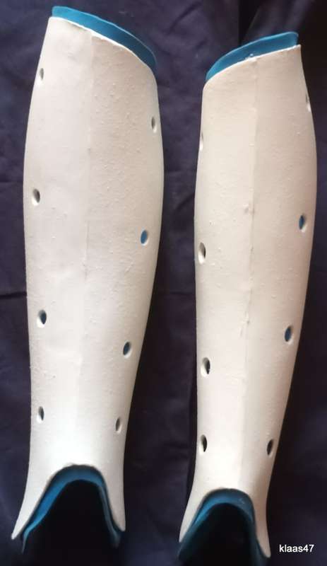 Malik - Large - Hockey Shin Guards