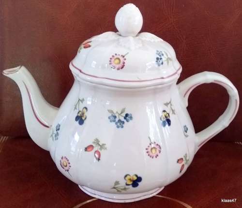Villeroy & Boch - Petite Fleur - Tea Pot