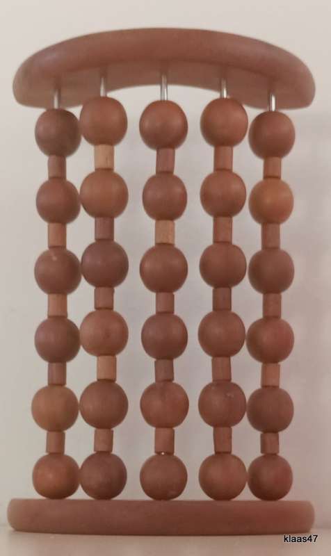 Wooden Beaded Foot Massager (The Body Shop)