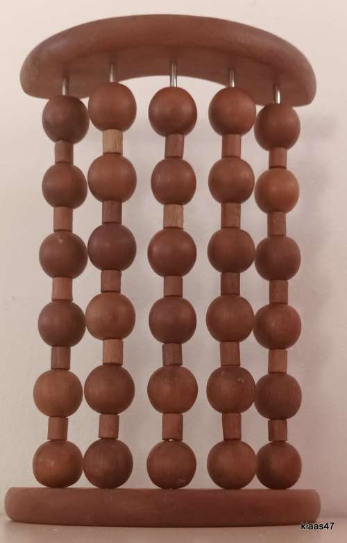 Wooden Beaded Foot Massager (The Body Shop)