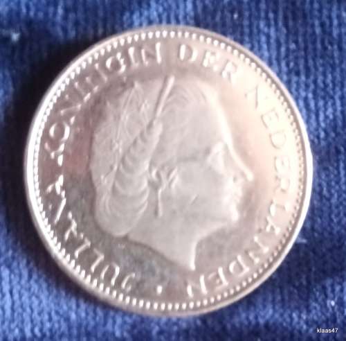 Netherlands - 1979 - 2½ Gulden - Juliana (Union of Utrecht) - Nickel