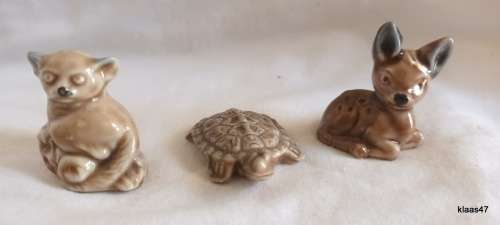 Wade Whimsie -  Bush Baby  Tortoise  Bambi