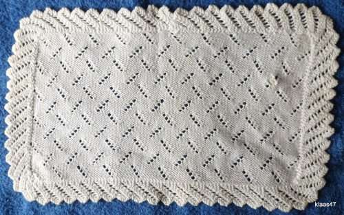 Hand Knitted Tray Cloth in Off-white cotton