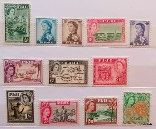 Fiji - 1954/56 - Elizabeth II - Part Set 12 Unused  stamps (1/2d is damaged)
