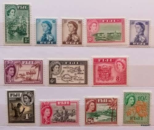 Fiji - 1954/56 - Elizabeth II - Part Set 12 Unused  stamps (1/2d is damaged)