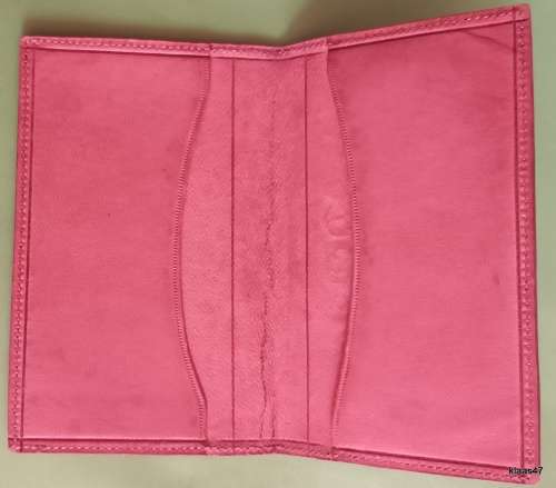 Leather Wallet with  Vintage portrait Photos - Average