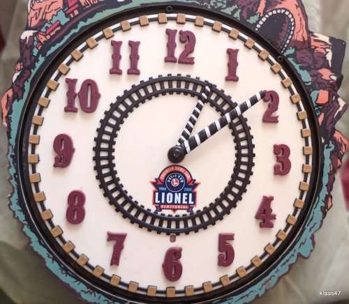 Lionel 100th Anniversary Train Clock - Not working - second hand missing