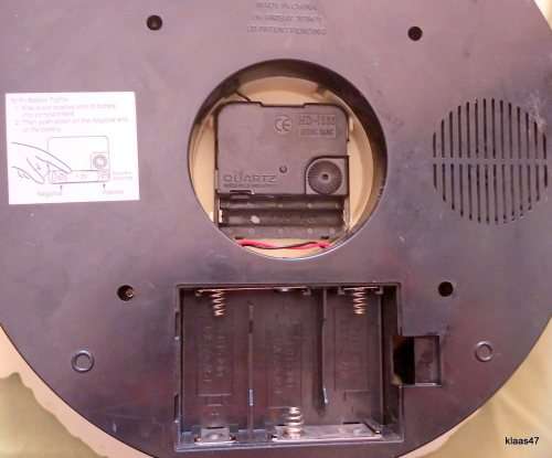 Lionel 100th Anniversary Train Clock - Not working - second hand missing