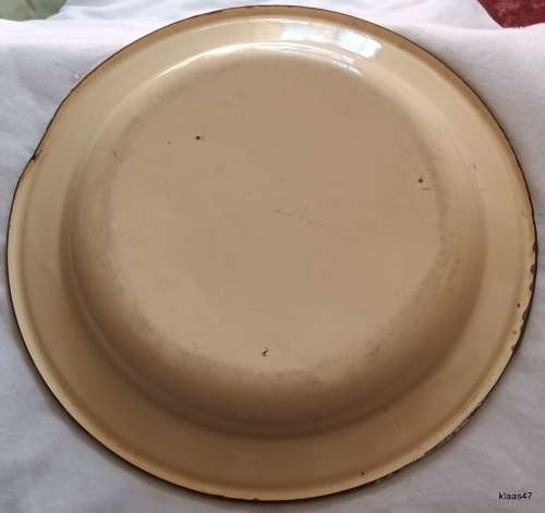 Enamel Plate - Yellow  (Dent on one side)