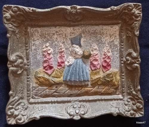 Vintage Cast Iron Ornament