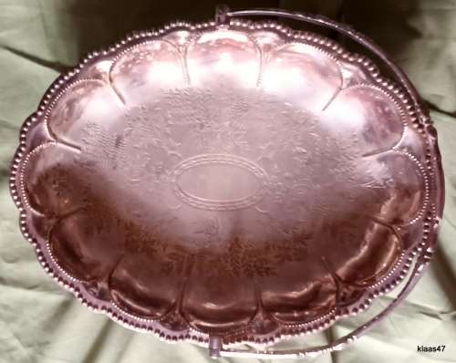 Plated Oval Serving Basket with Handle - Marked: RMJ & Co - Electro - 3753 - 29cm Long 22.5cm Wide