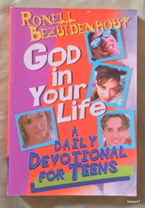 God in Your Life (A Daily Devotional for Teens) - Ronell Bezuidenhout - Paperback