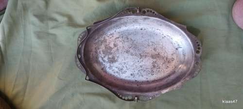 Plated Oval Serving Basket with Handle