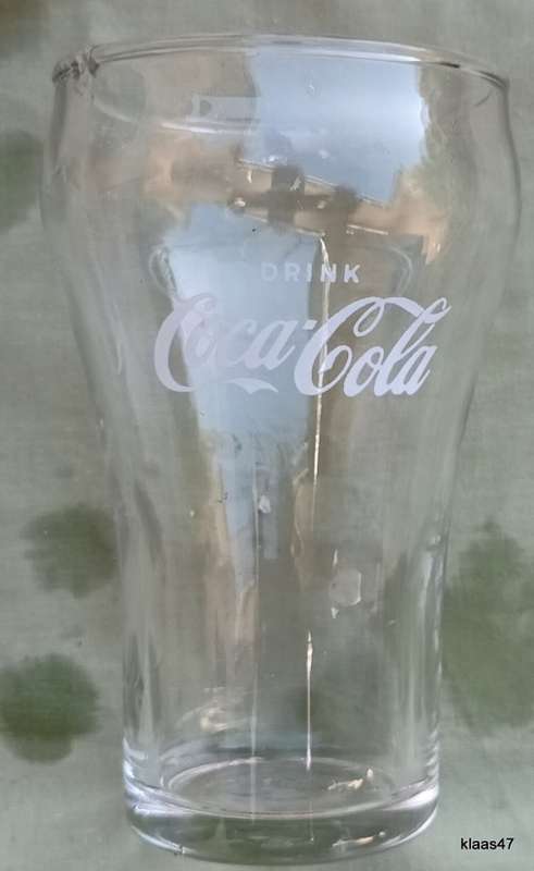 Drink Coca-Cola Contour Glass