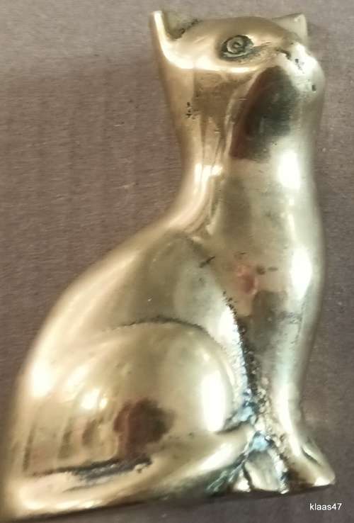 Brass Cat Ornament