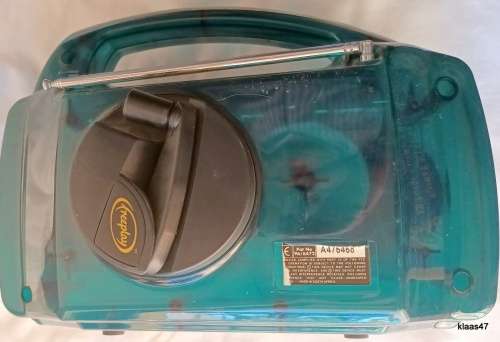 Hand Crank Radio (wind-up radio)