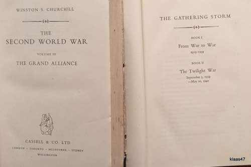The 2nd WW - Vol 1 + III - The Gathering Storm/The Grand Alliance - Winston S Churchill  - H/cover