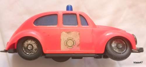 Vintage 1960`s Wind-Up Plastic Car Fire Chief F D Made in Hong Kong 7601