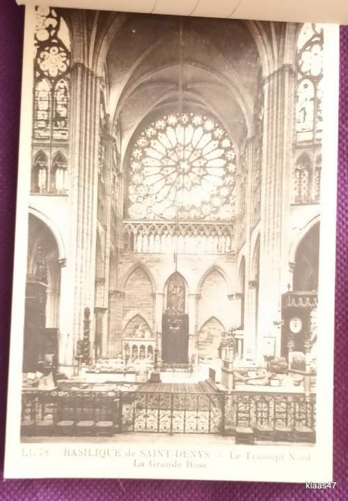 Basilique de Saint-Denys - 10 Photo Post cards - In folder (Cie des Arts Photomecaniques)