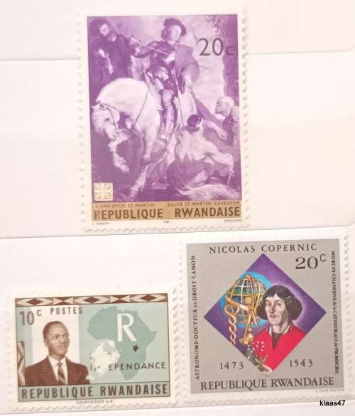 Rwanda - Mixed Lot of 3 Unused