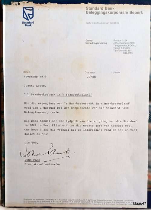 `n Baanbrekerbank in `n Baanbrekerland - Carolyn Terry - Hardeband (met brief van Standard Bank)