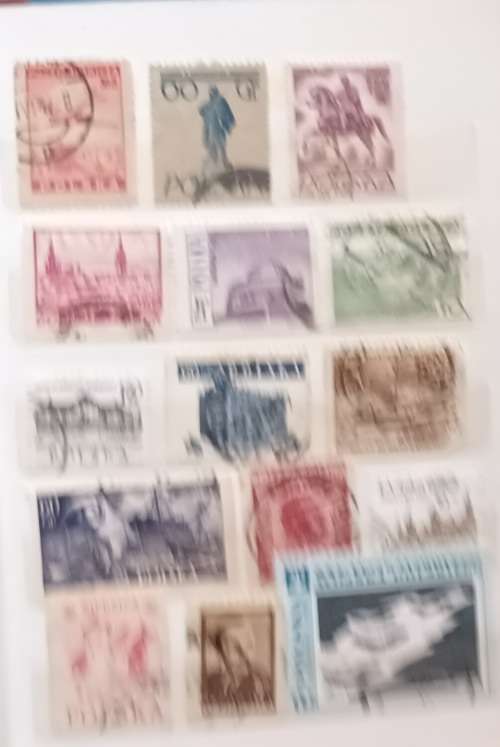 Poland - Mixed Lot of 15 Used Hinged stamps