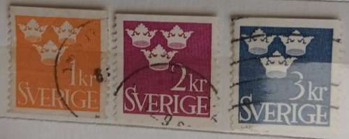 Sweden - 1950`s - Three Crowns definitive - 3 Used stamps