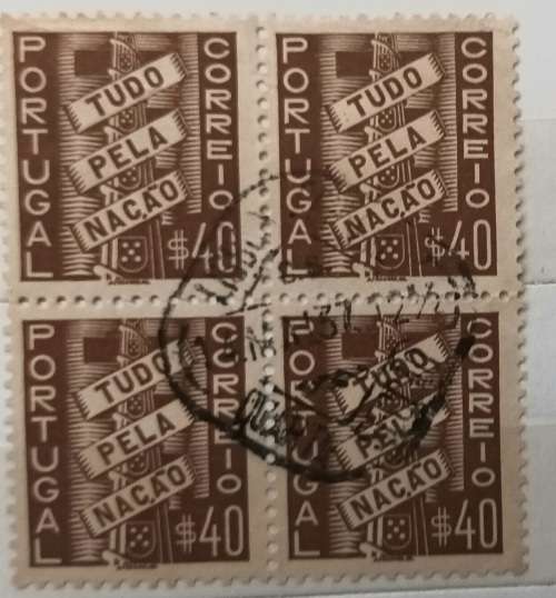 Portugal - 1935-45 - Coat of Arms with Scroll (Tudo pela Nação) - Block of 4 Used stamps