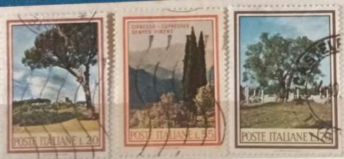 Italy - 1966-68 - Trees - 3 Used (some Hinged) stamps