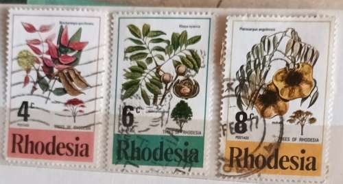 Rhodesia - 1976 - Trees - 3 Used stamps