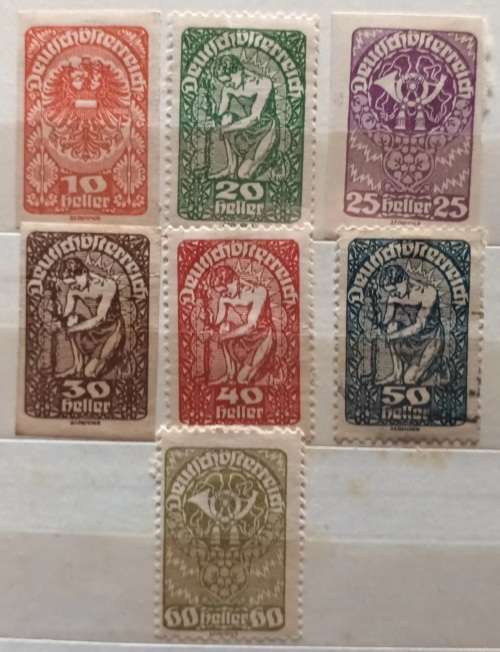 Austria - 1919 - Post Horn and Kneeling Man - 7 Unused Hinged stamps