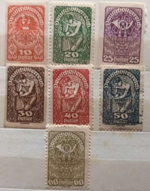 Austria - 1919 - Post Horn and Kneeling Man - 7 Unused Hinged stamps