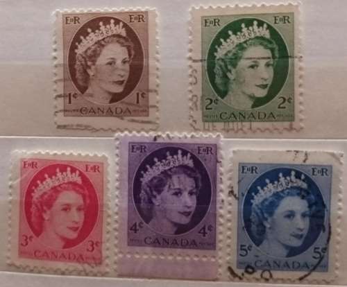 Canada - 1954 - Elizabeth II - 5 Used stamps