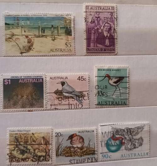 Australia - Mixed Lot of 8 Used stamps