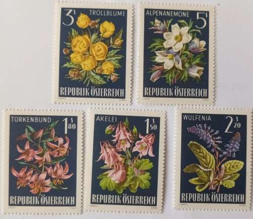 Austria - 1966 - Alpine Flowers - 5 Mint stamps