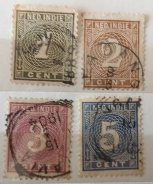 Netherlands Indie - 1883-1899 - Numerals - 4 Used Hinged stamps