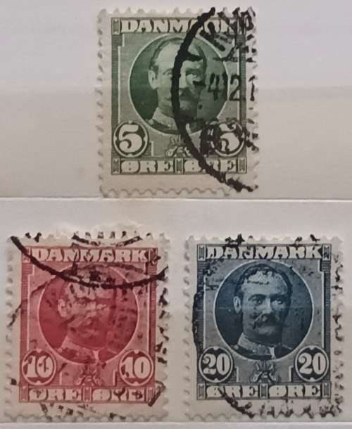Denmark - 1907 - Frederik VIII - 3 Used Hinged stamps