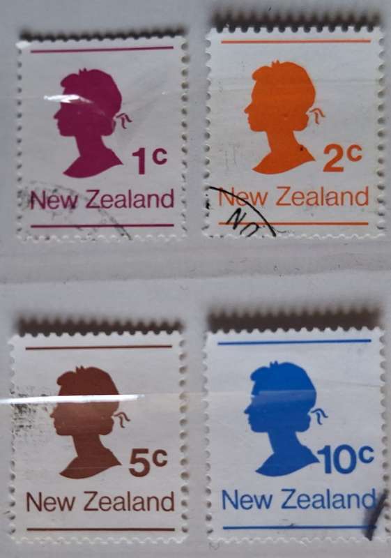 New Zealand 1978 Coil Stamps Set of 4 Used Hinged