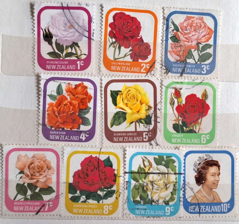 New Zealand 1975 Definitives 10 Used stamps