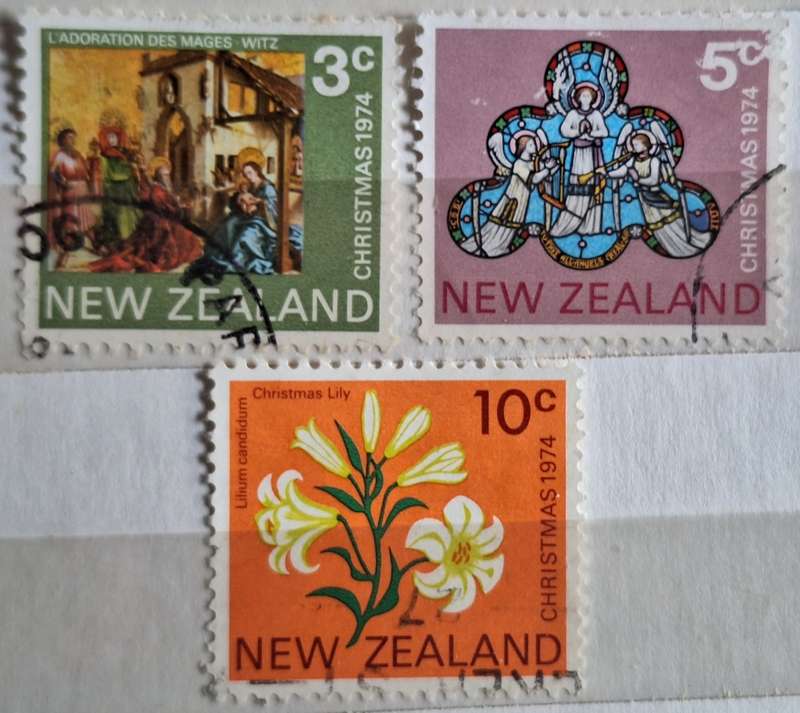 New Zealand 1974 Christmas Set of 3 Used Hinged Stamps
